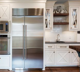 How to pick a kitchen cabinet set for your ADU